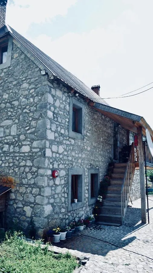 Guesthouse Kukaj Valbone Albania