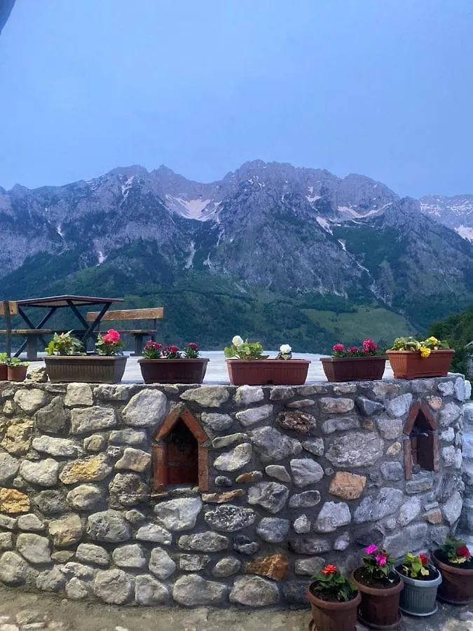 Guesthouse Kukaj Valbone 0*,