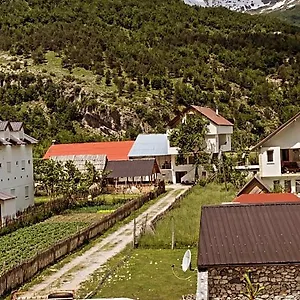 Guest house Skender Selimaj, Valbone