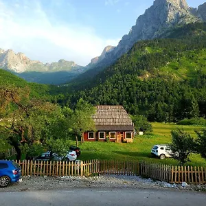 Guest house Bujtina 2, Valbone